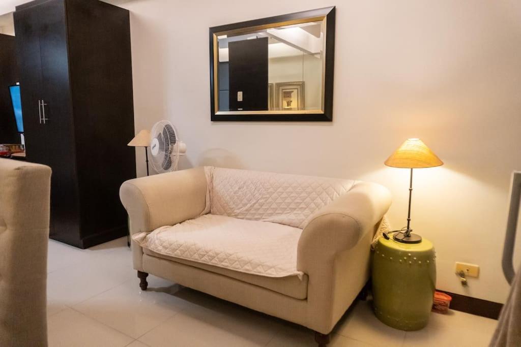 Апартаменты A2J Luxury 1Br Near Venice Mall Bgc Taguig Манила Экстерьер фото
