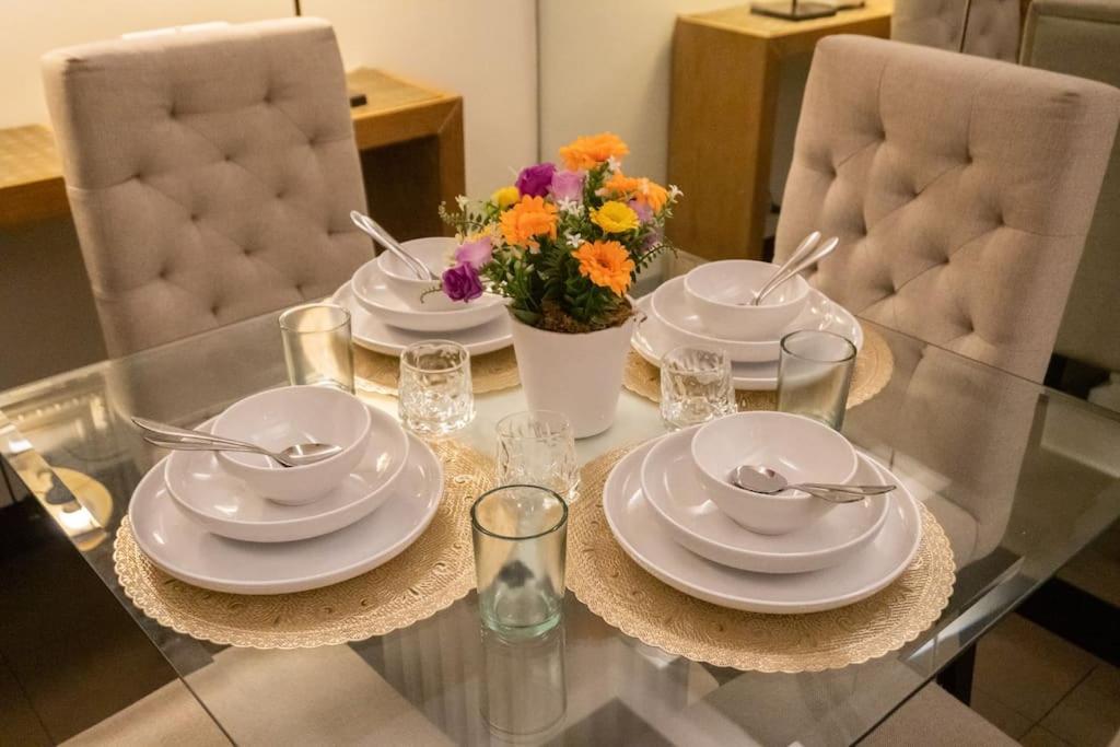 Апартаменты A2J Luxury 1Br Near Venice Mall Bgc Taguig Манила Экстерьер фото
